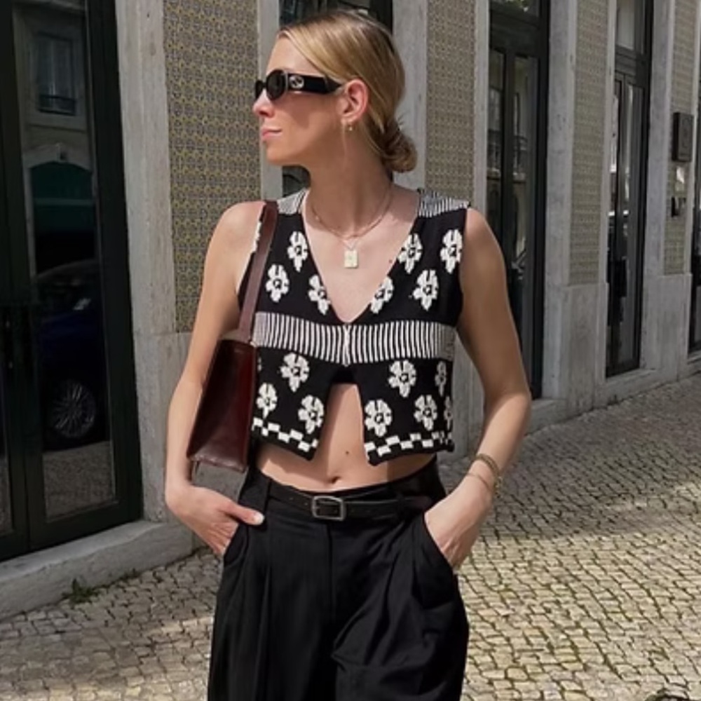 SOLD ~ Tach Clothing Loreza Jaquard Knit Vest Top FIRM PRICE